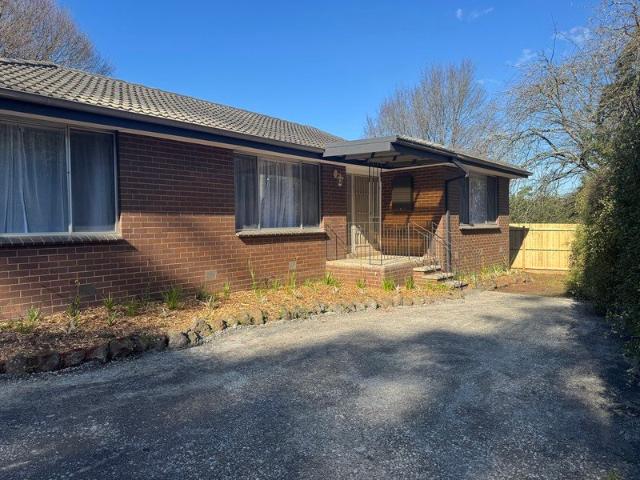 Family Home in the Heart of Emerald