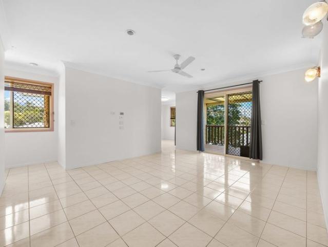 FAMILY HOME IN THE HEART OF KIN KORA