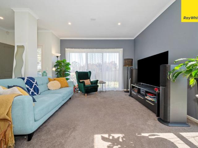 FAMILY HOME IN THE HEART OF MELTON!