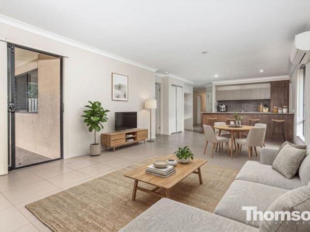 FAMILY HOME IN THE HEART OF NORTH LAKES