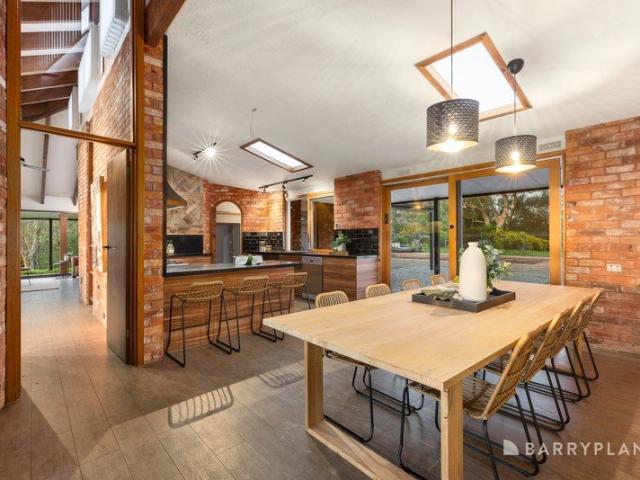 Family Home In The Heart Of Warrandyte