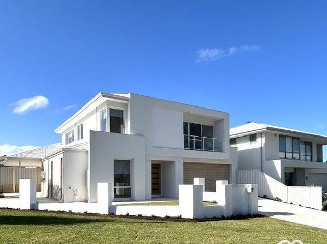 Family Home in the Heart of Wembley Downs