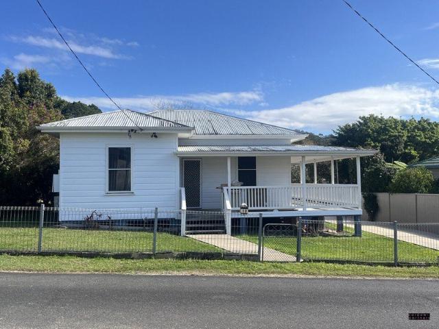 FAMILY HOME IN THE HEART OF URUNGA