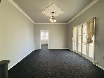 FAMILY HOME IN WEST MACKAY