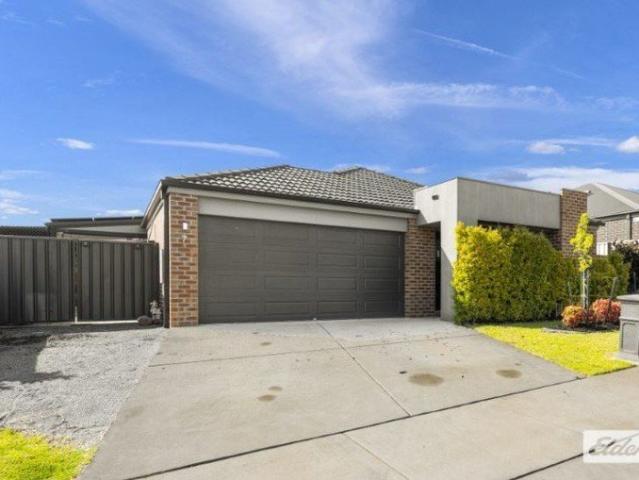 Family Home in Whitebox Rise