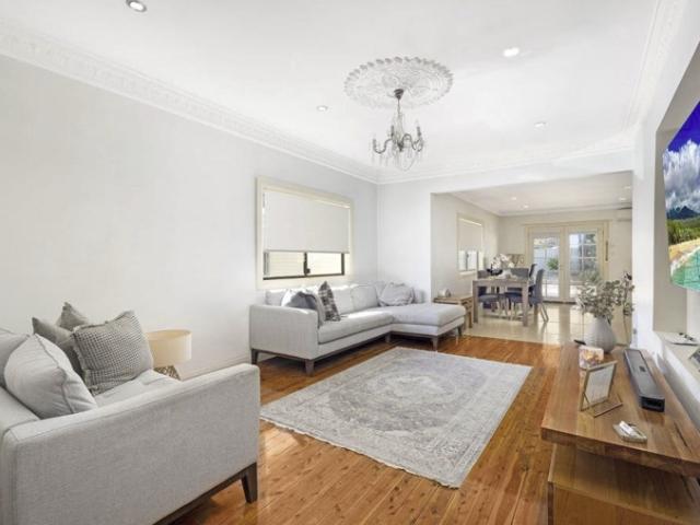 Family Home in a Convenient Greenacre Location