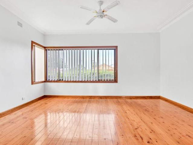 Family Home in a Convenient Shellharbour Location
