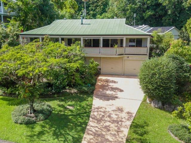 Family home in a peaceful private central location