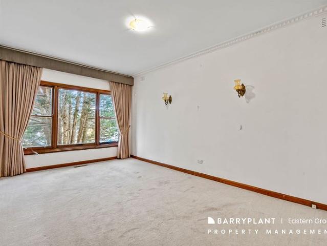 Family Home in a Prime Bulleen Location