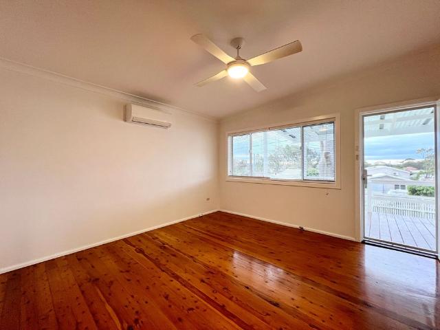 Family Home in a Prime Coastal Location