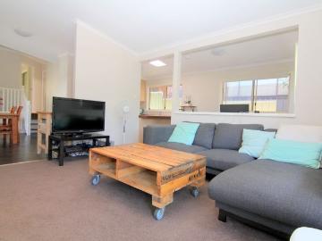 Family Home in a Prime Saratoga Location