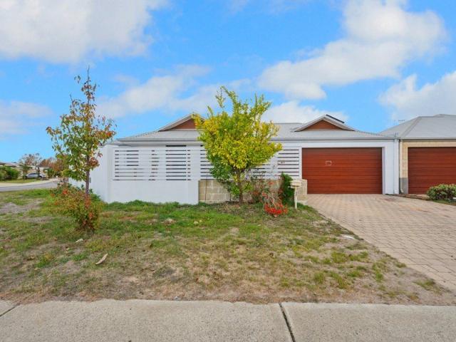 FAMILY HOME IN A PRIME SOUTHERN RIVER LOCATION OR AN INVESTMENT OPPORTUNITY
