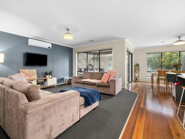 Family Home In Alfredton