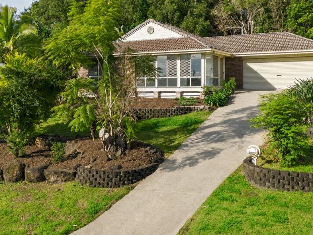 Family Home in an Elevated Flood Free Lismore Heights Location