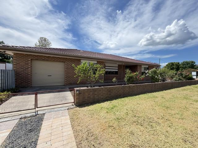 Family Home in beautiful Holbrook