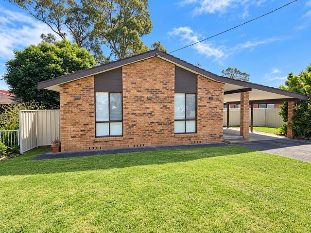 Family Home in Berkeley Vale