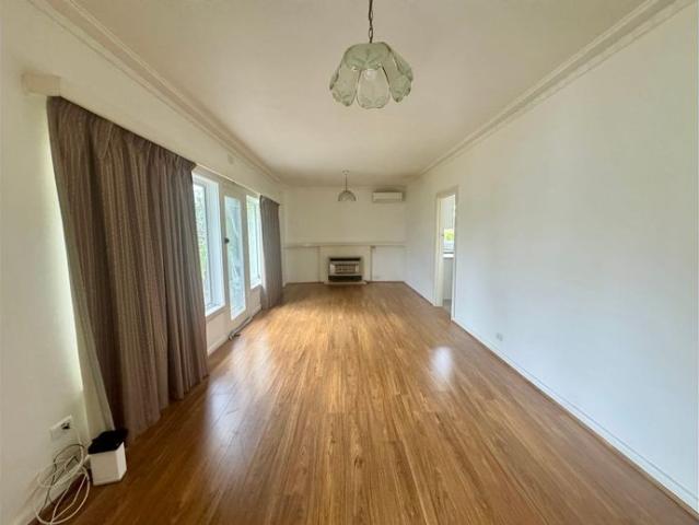Family home in Blackburn North pocket