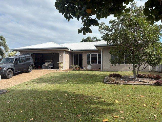 Family Home in Bushland Beach