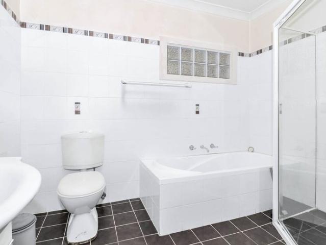 Family Home in Convenient Werrington Location !