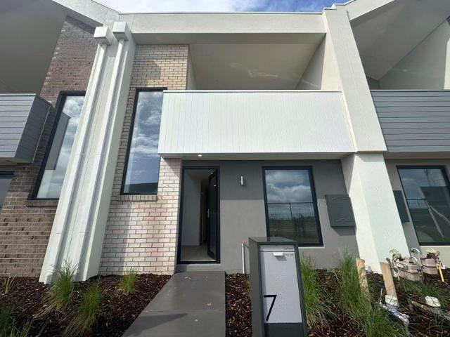 Family Home in Clyde North