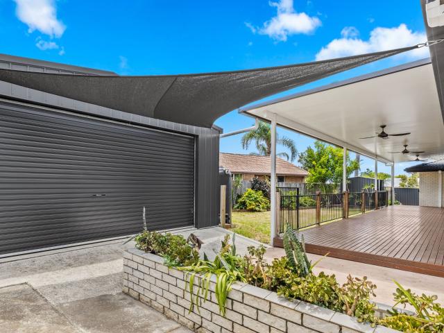 Family Home in Currimundi with Large Pool