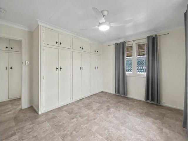 Family Home in Desirable Neighbourhood Pocket