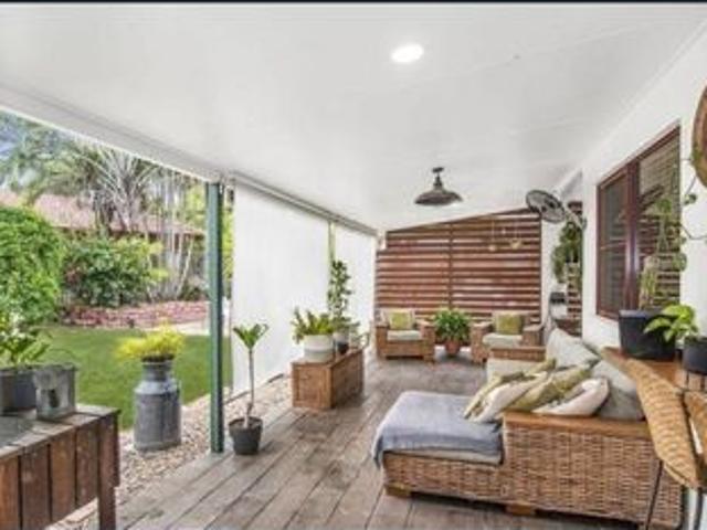 Family Home In Douglas!