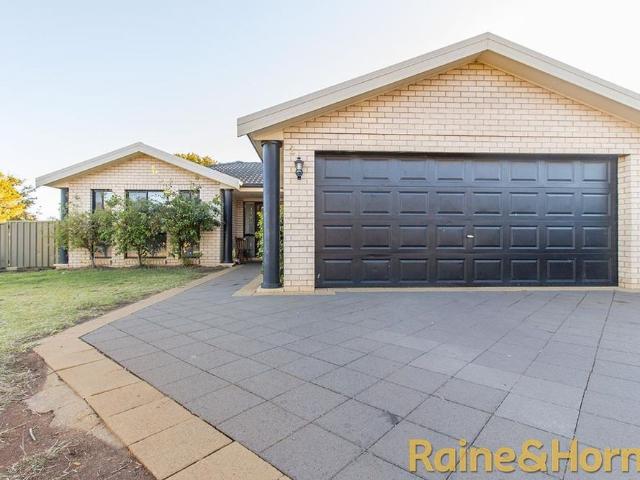 Family Home In Eastridge