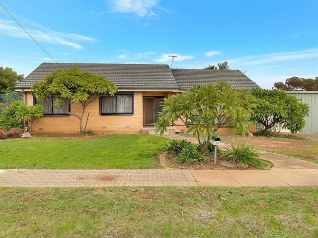 Family Home in Elizabeth Downs