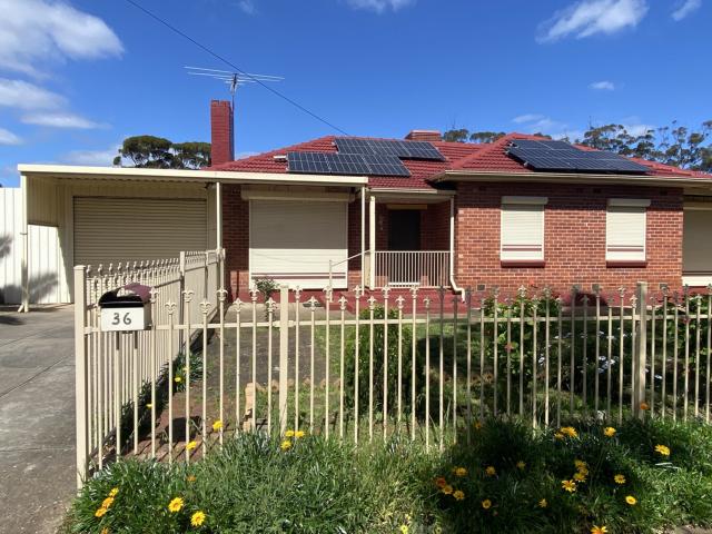 Family Home In Elizabeth Vale