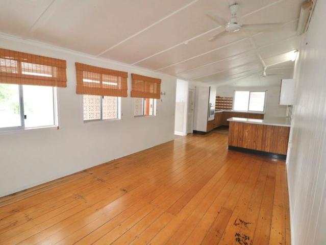 FAMILY HOME IN GOOD LOCATION