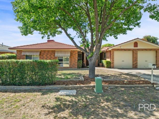 Family Home in Glenfield Park