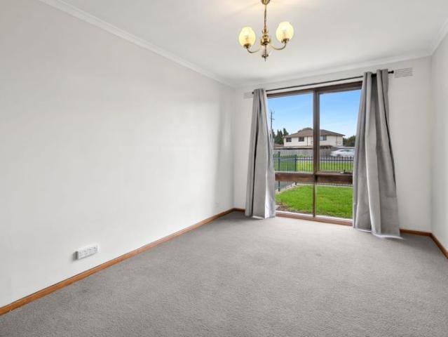 FAMILY HOME IN GREAT LOCATION