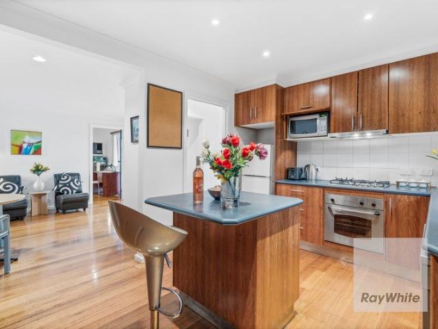 Family Home in heart of Kingsbury