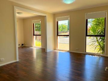 Family Home in Hoppers Crossing! 6 Month Lease Available