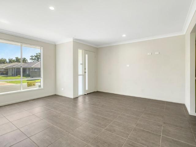 FAMILY HOME IN IDEAL LOCATION