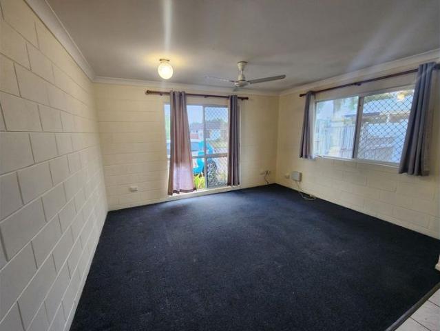 Family Home in Kirwan