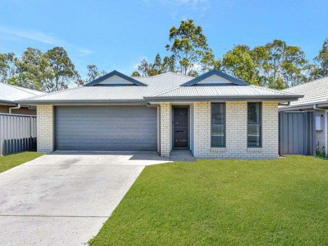 FAMILY HOME IN LARGS!