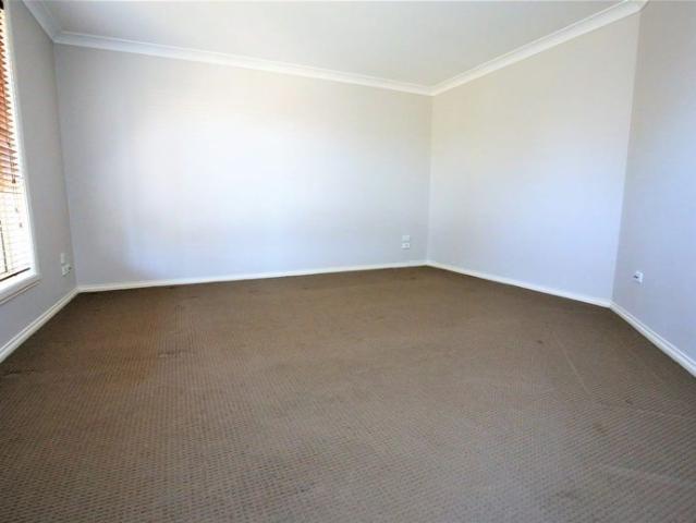 FAMILY HOME IN MARSDEN ESTATE
