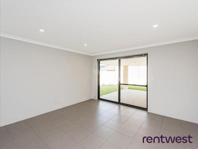 Family home in Meadow Springs