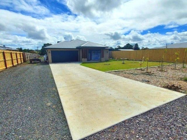 Family Home in Meredith