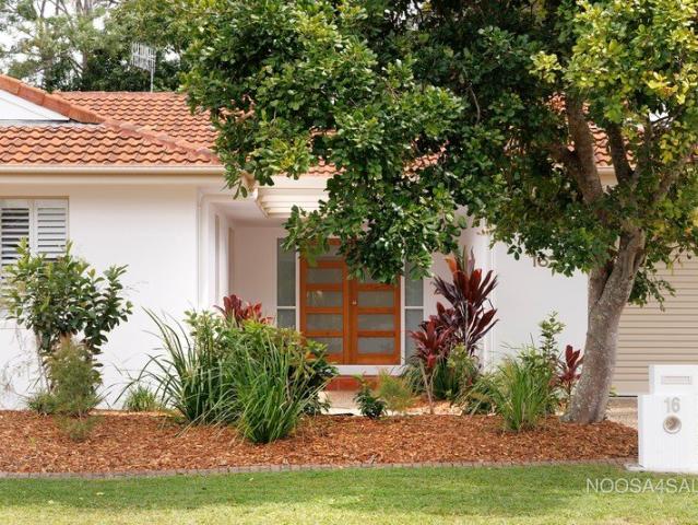 Family Home in Noosa Waters