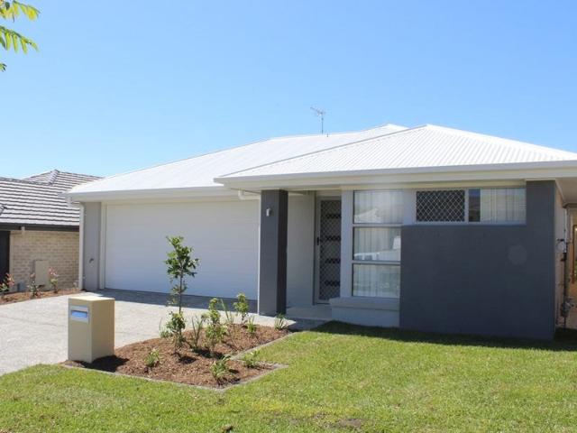Family Home in Ormeau Hills