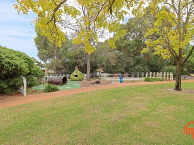 Family home in peaceful retreat