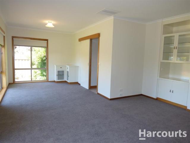 Family Home in Popular Horsham West