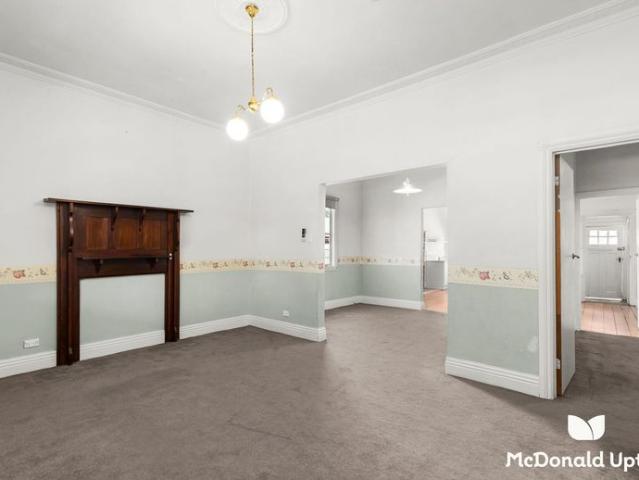 Family Home in Prestigious Aberfeldie