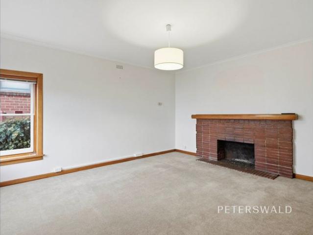 Family Home in Prestigious Battery Point