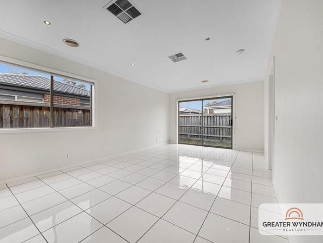 Family Home in Prime Truganina Location