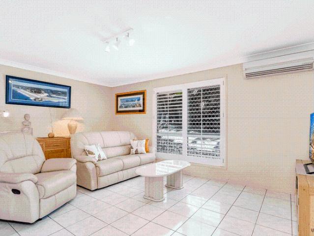 Family Home in Prime Currumbin Waters Location