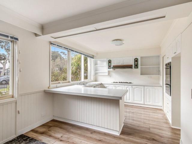Family Home in Prime Mornington Location